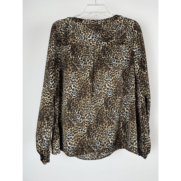 Michael Kors Blouse Top Leopard Print Golden button shoulder - Picture 2 of 6